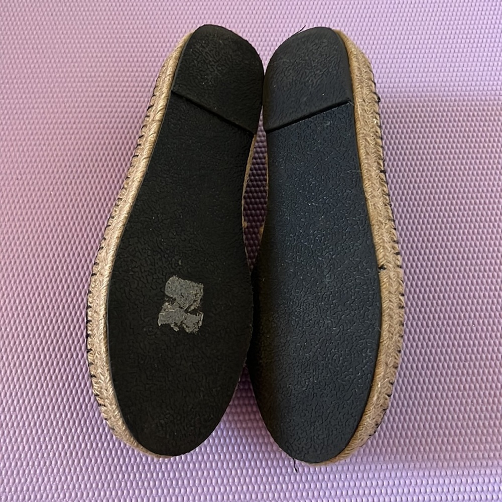 Espadrilles - Picture 4 of 4